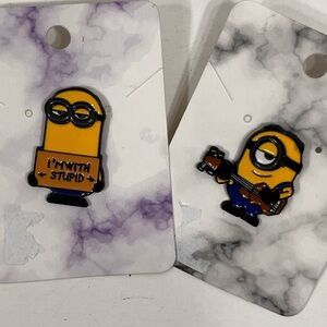 Minion Pins Set
